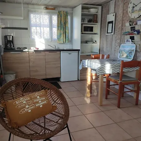Apartment Bois Flotte